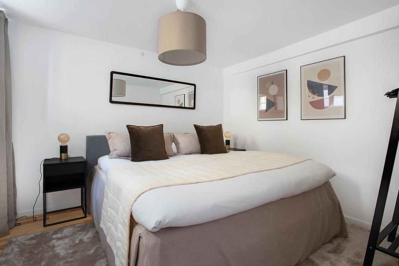 Open&light Apartment in the heart of Kopenhagen Buitenkant foto