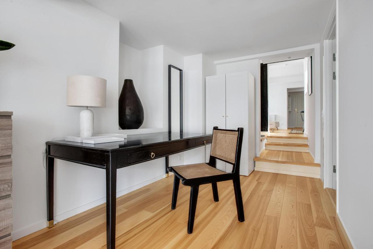 Open&light Apartment in the heart of Kopenhagen Buitenkant foto